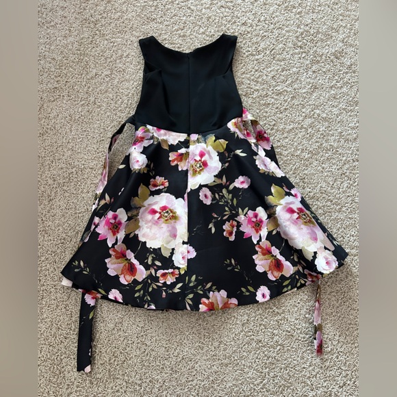 Bonnie Jean Girls Size 14 Black Floral Dress - Picture 4 of 7